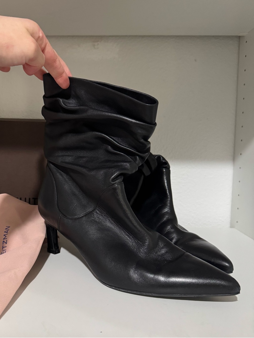 Stuart Weitzman Black Slouchy Pointed-Toe Mid-Heel Ankle Boots